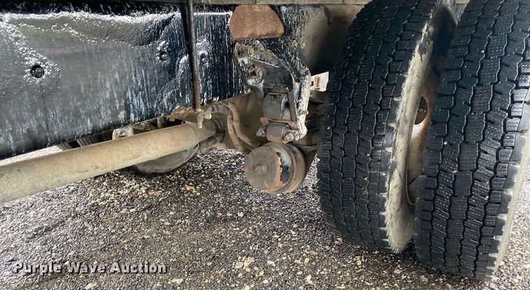 image for item KB9526 2006 Kenworth T300  box truck