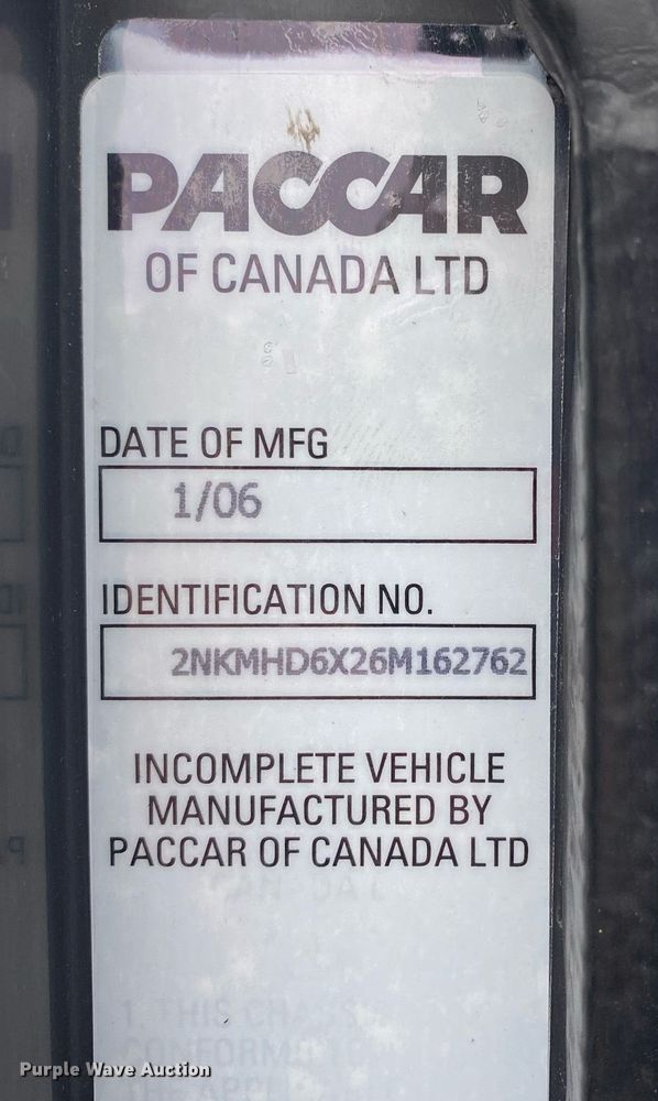 image for item KB9526 2006 Kenworth T300  box truck