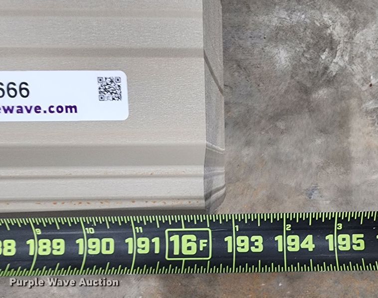 image for item KC9666 (170) sheets of Doerkson Metal Components metal siding/roofing