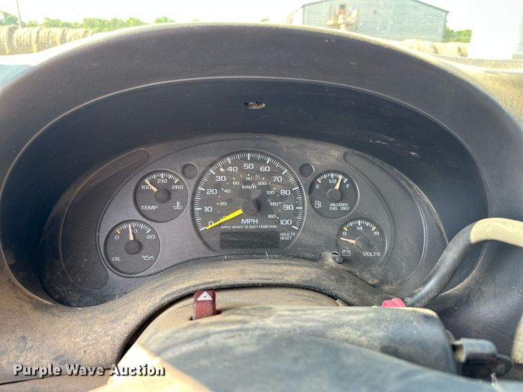 image for item KL9035 1999 Chevrolet S10  pickup truck