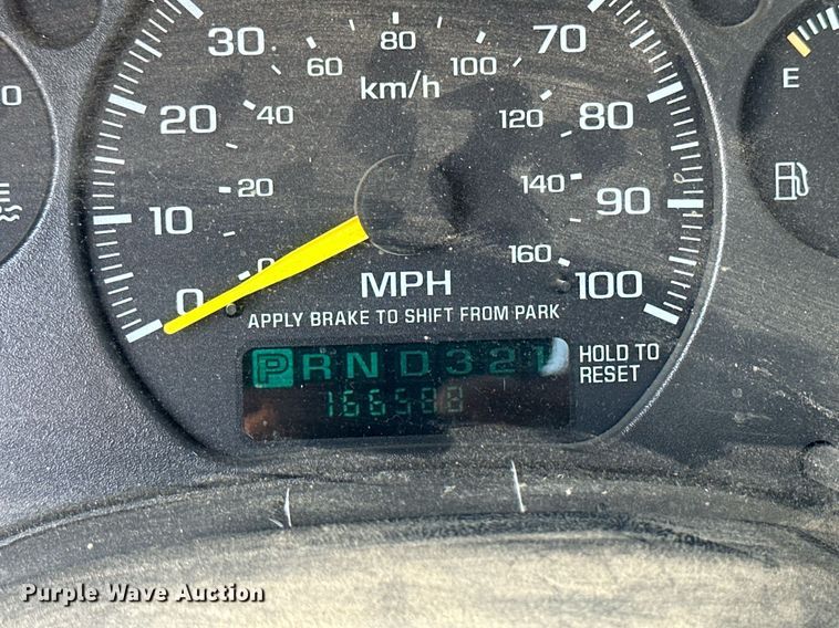 image for item KL9035 1999 Chevrolet S10  pickup truck