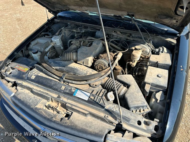 image for item KL9035 1999 Chevrolet S10  pickup truck