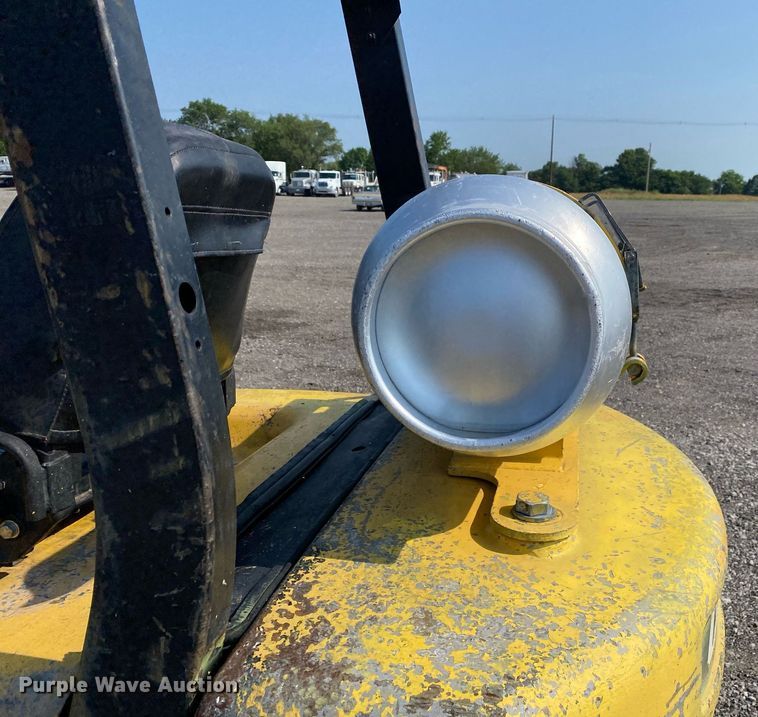 image for item KW9242 Doosan G25S-3  forklift