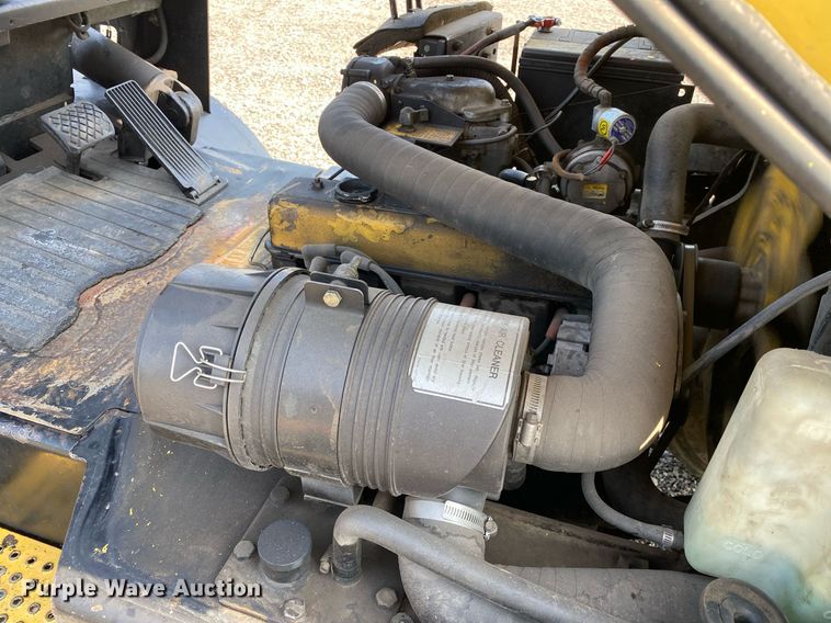 image for item KW9242 Doosan G25S-3  forklift