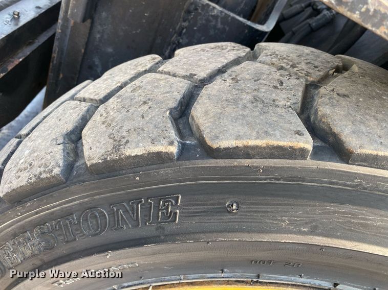 image for item KW9242 Doosan G25S-3  forklift