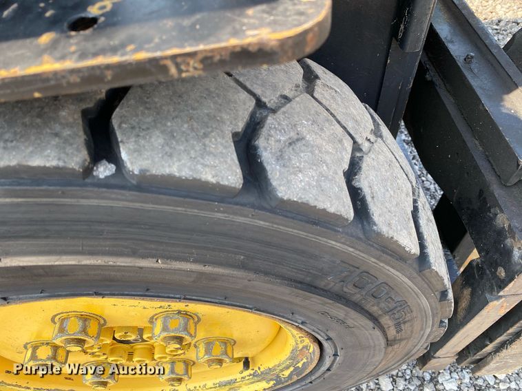 image for item KW9242 Doosan G25S-3  forklift