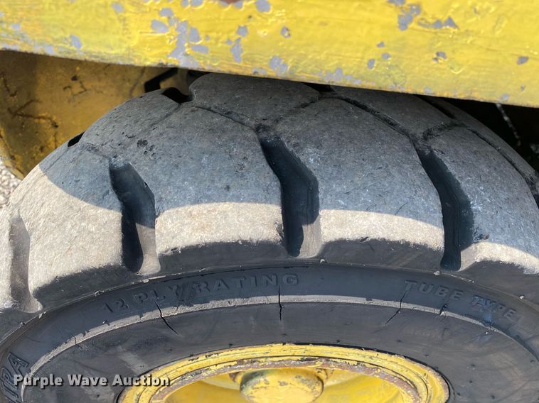 image for item KW9242 Doosan G25S-3  forklift