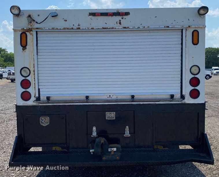 image for item KW9245 2008 Kenworth T300  fuel / lube truck