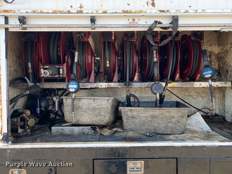 image for item KW9245 2008 Kenworth T300  fuel / lube truck