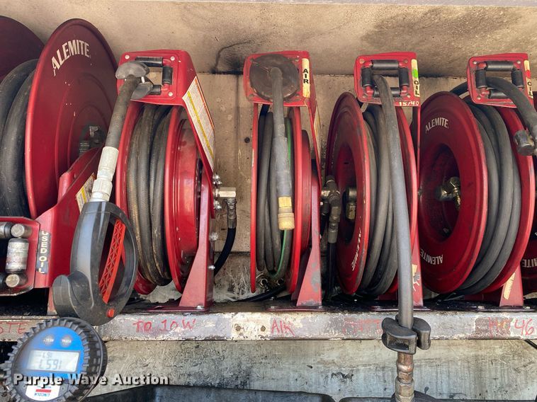 image for item KW9245 2008 Kenworth T300  fuel / lube truck