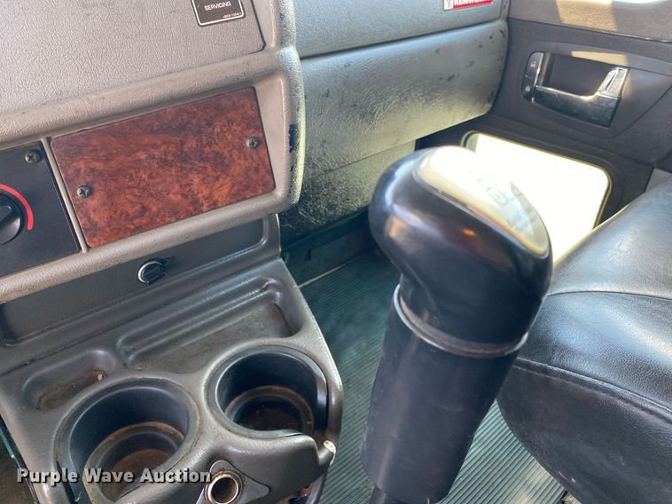 image for item KW9245 2008 Kenworth T300  fuel / lube truck