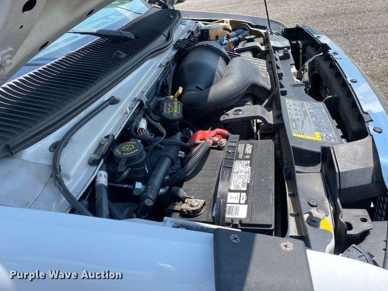 image for item KW9246 2008 Ford E450  shuttle bus