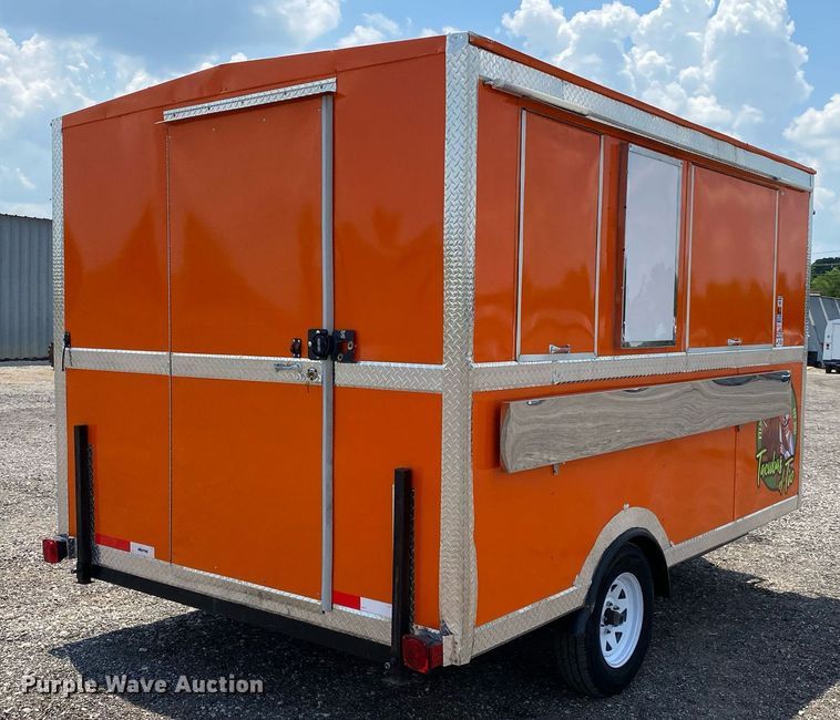 image for item KW9248 2020 Remolques Margo  food trailer