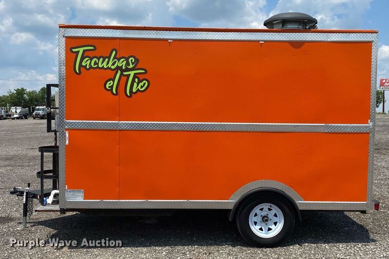 image for item KW9248 2020 Remolques Margo  food trailer