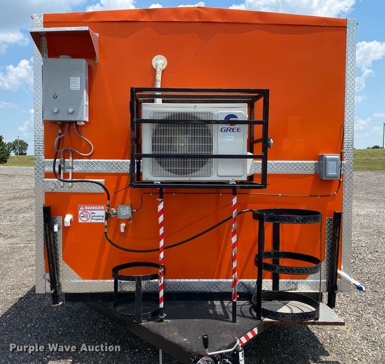 image for item KW9248 2020 Remolques Margo  food trailer