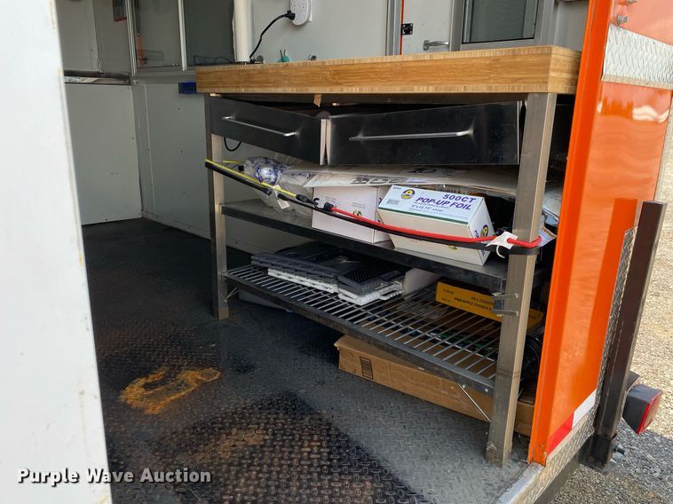 image for item KW9248 2020 Remolques Margo  food trailer