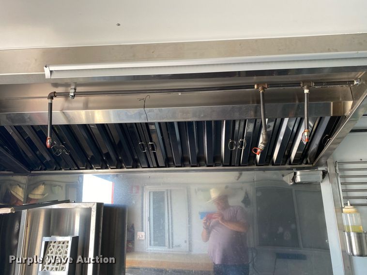 image for item KW9248 2020 Remolques Margo  food trailer