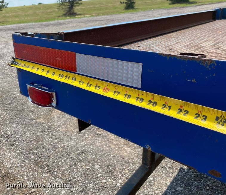 image for item KW9250 2001 International 4700  crane truck