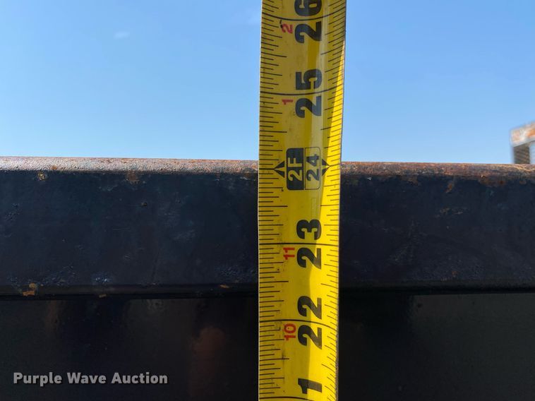 image for item KW9253 2010 Kenworth T370  flatbed truck