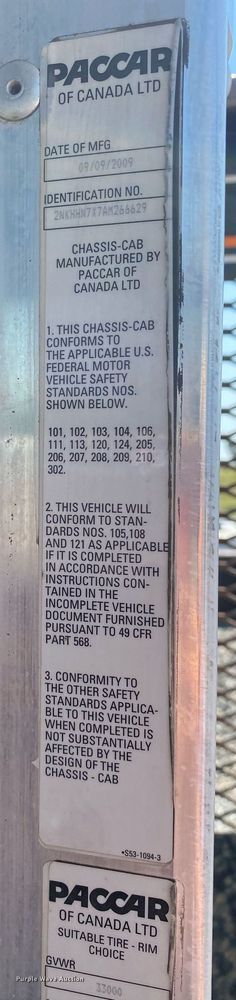 image for item KW9253 2010 Kenworth T370  flatbed truck