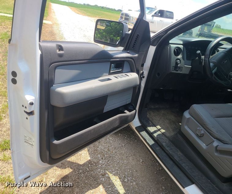 image for item LE9204 2014 Ford F150  SuperCab pickup truck