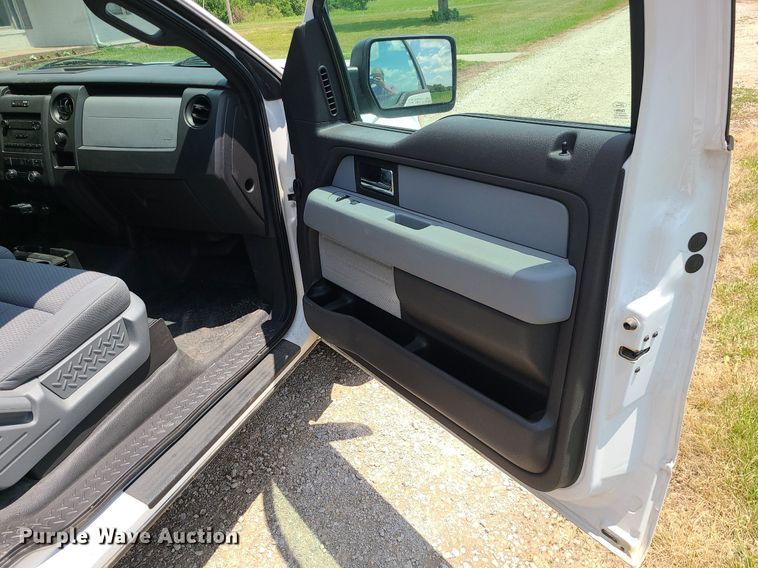 image for item LE9204 2014 Ford F150  SuperCab pickup truck