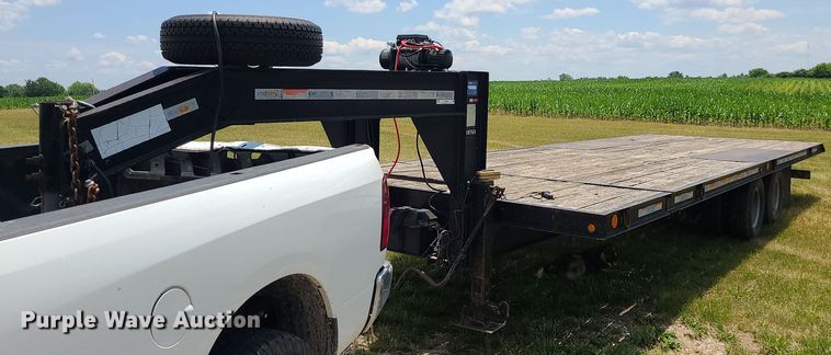 image for item LE9205 2010 Lakeside Trussmaster  tilt deck equipment trailer