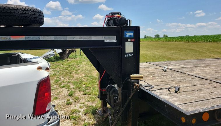 image for item LE9205 2010 Lakeside Trussmaster  tilt deck equipment trailer