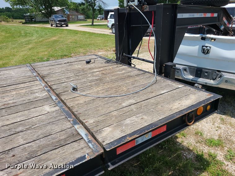 image for item LE9205 2010 Lakeside Trussmaster  tilt deck equipment trailer