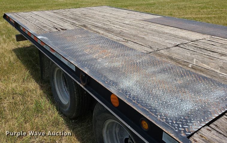 image for item LE9205 2010 Lakeside Trussmaster  tilt deck equipment trailer