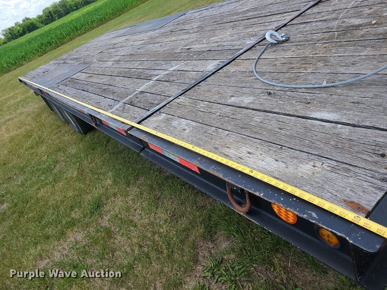 image for item LE9205 2010 Lakeside Trussmaster  tilt deck equipment trailer