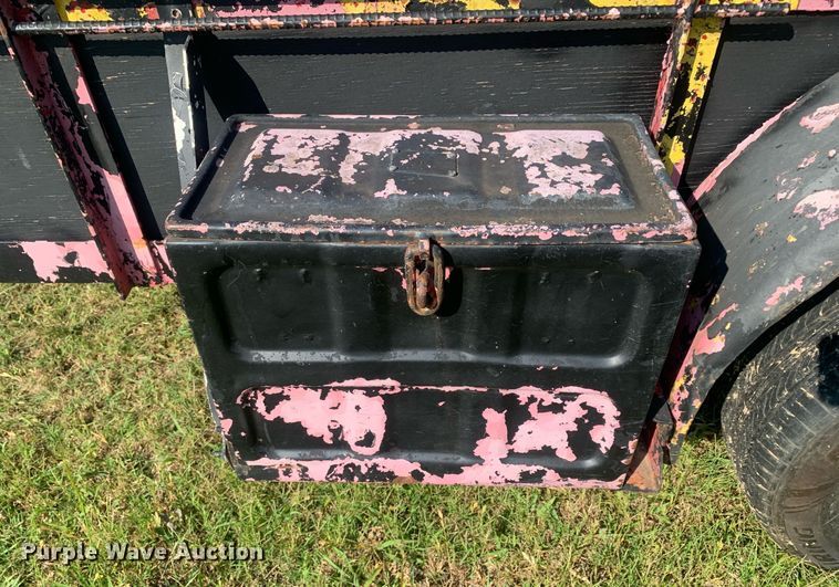 image for item LH9644 1998 Shop built  utility trailer