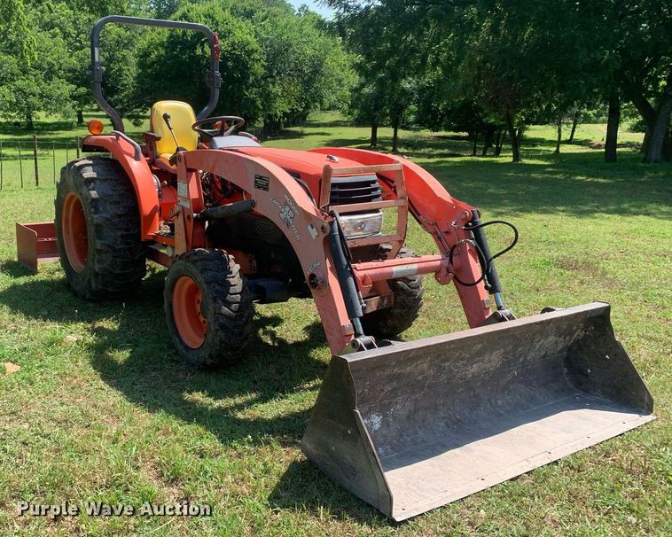 image for item LH9645 Kubota L4330 GST  MFWD tractor