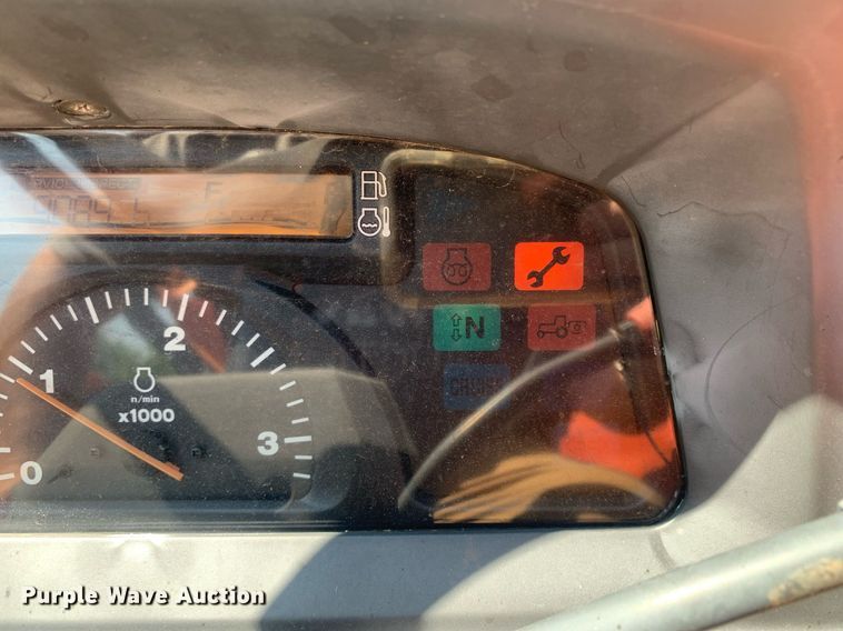 image for item LH9645 Kubota L4330 GST  MFWD tractor