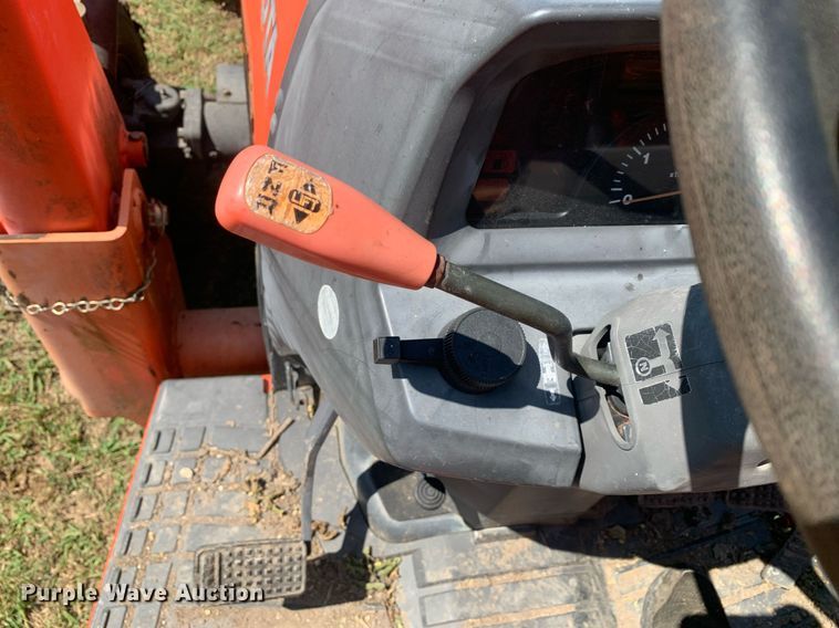 image for item LH9645 Kubota L4330 GST  MFWD tractor