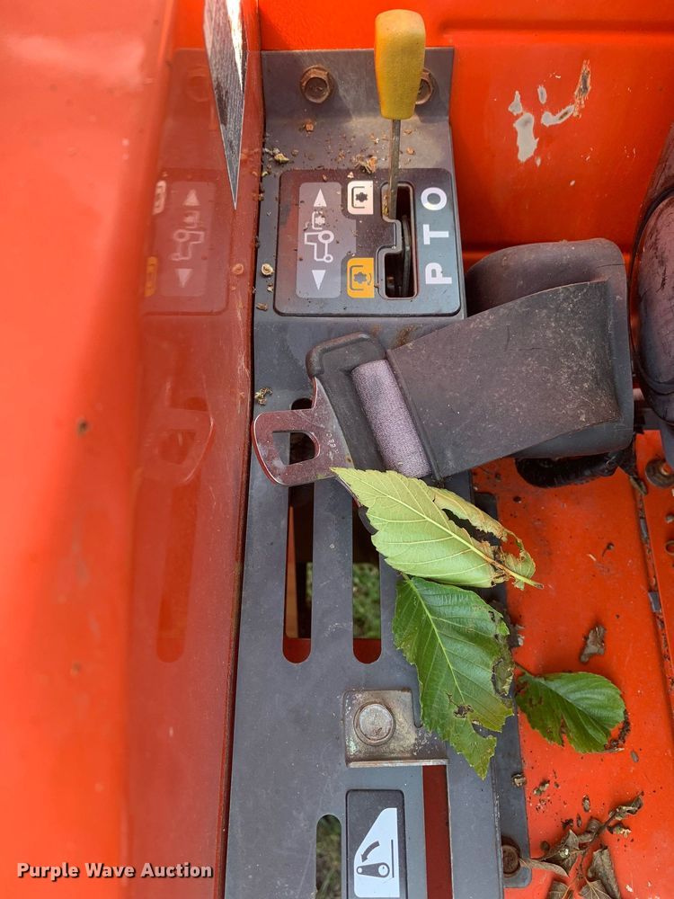 image for item LH9645 Kubota L4330 GST  MFWD tractor