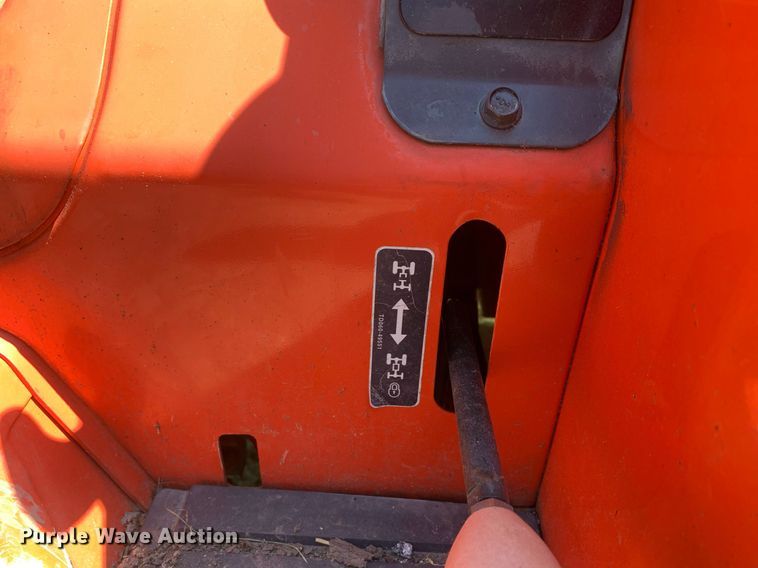 image for item LH9645 Kubota L4330 GST  MFWD tractor