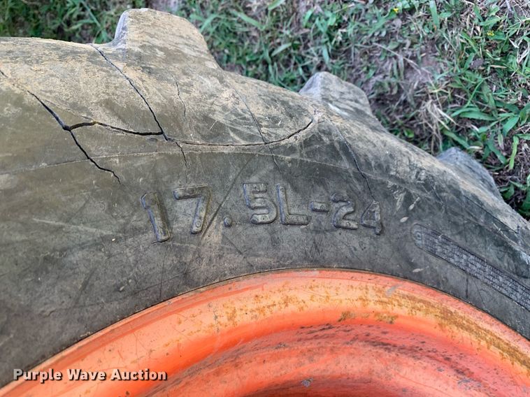 image for item LH9645 Kubota L4330 GST  MFWD tractor