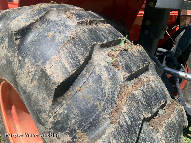 image for item LH9645 Kubota L4330 GST  MFWD tractor