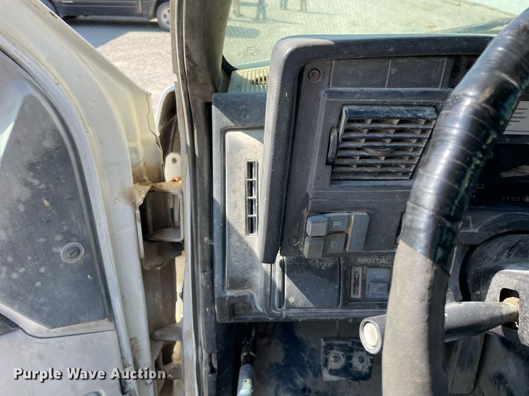 image for item LJ9718 2001 Chevrolet C7500  dump truck