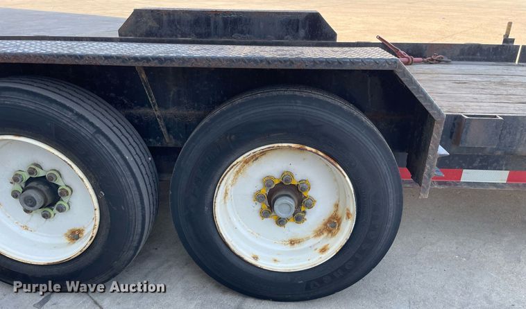 image for item LJ9741 2018 Lucon 7T192THDBW  tilt deck equipment trailer