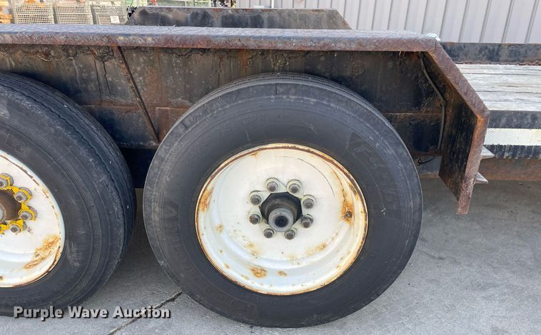 image for item LJ9741 2018 Lucon 7T192THDBW  tilt deck equipment trailer