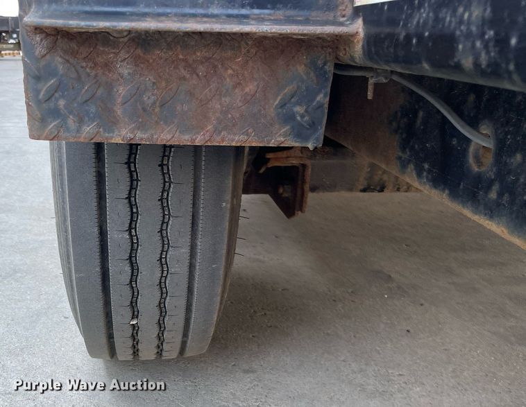 image for item LJ9743 2018 Lucon 7T192THDBW  tilt deck equipment trailer