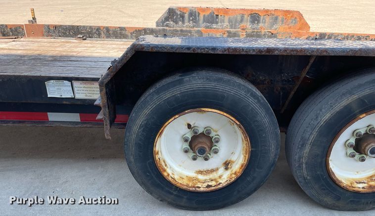 image for item LJ9744 2018 Lucon 7T192THDBW  tilt deck equipment trailer