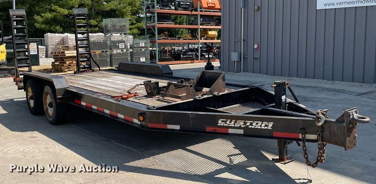 image for item LJ9746 2018 Lucon 12T172XS  equipment trailer