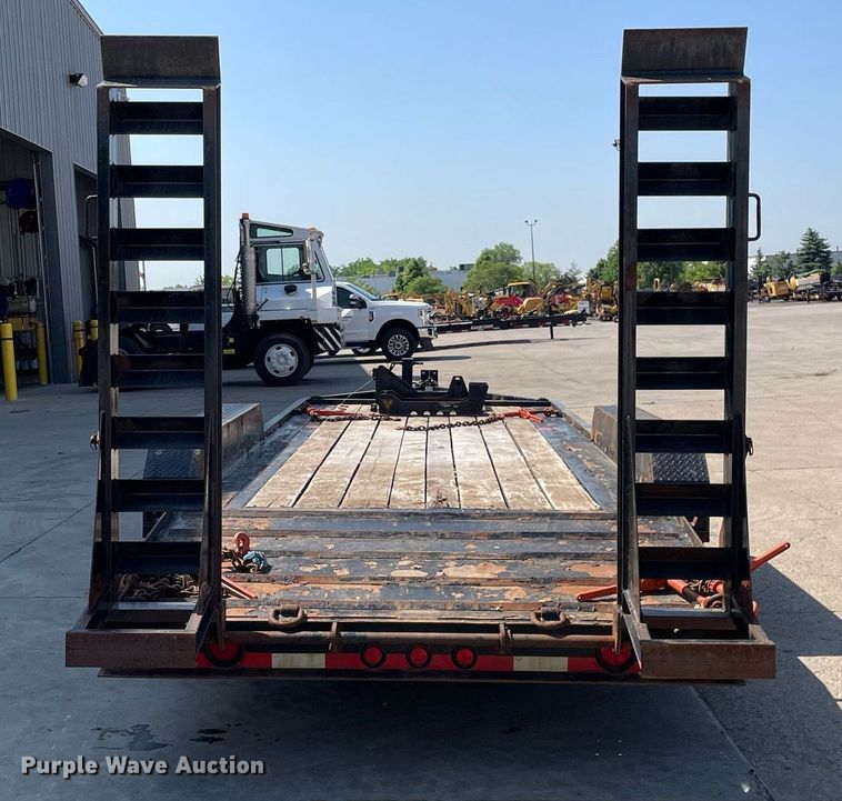 image for item LJ9746 2018 Lucon 12T172XS  equipment trailer