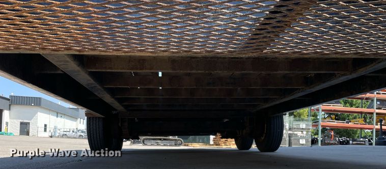 image for item LJ9746 2018 Lucon 12T172XS  equipment trailer