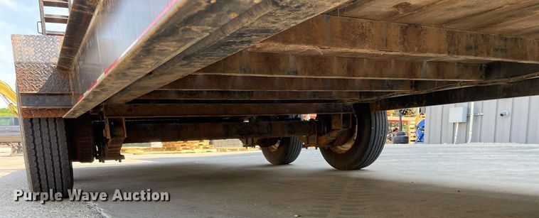 image for item LJ9746 2018 Lucon 12T172XS  equipment trailer