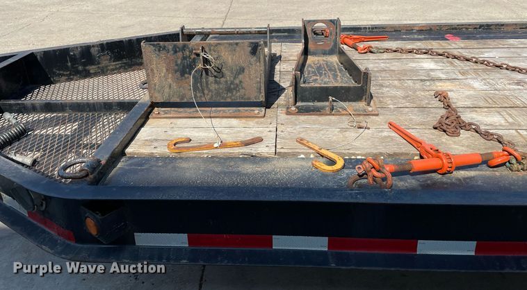 image for item LJ9746 2018 Lucon 12T172XS  equipment trailer