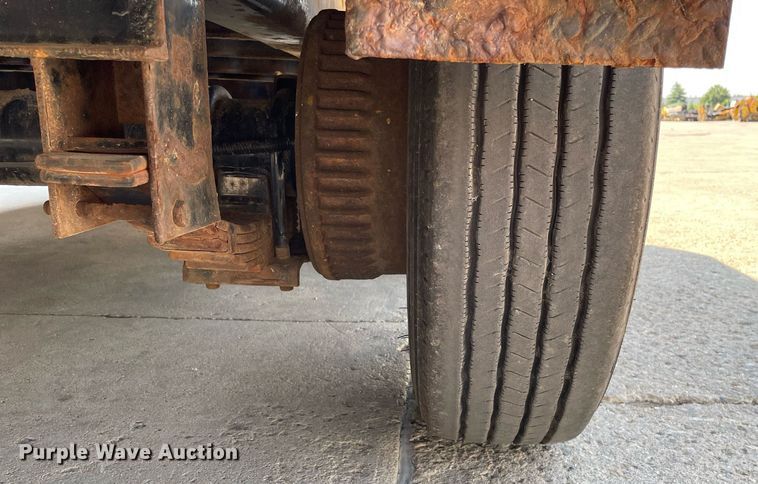 image for item LJ9746 2018 Lucon 12T172XS  equipment trailer